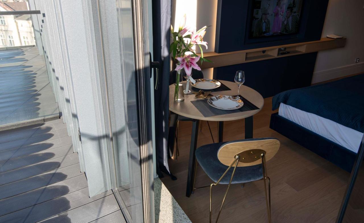 White Birds Apartment 크라쿠프 외부 사진